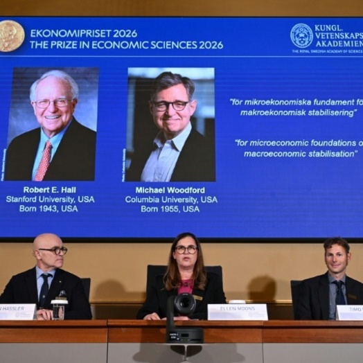 Wirtschaftspolitik in Krisenzeiten: Nobelpreis geht an US-Ökonomen Woodford und Hall
