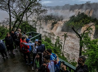 Hochwasser: Zugang zu Iguazú-Wasserfällen für Touristen gesperrt