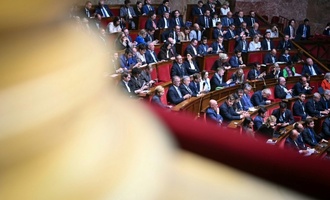 Milliarden-Einsparungen geplant: Frankreichs Parlament beginnt Haushaltsdebatte