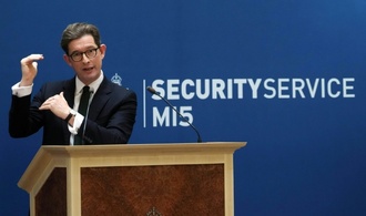 MI5-Chef: KI könnte die Lage im Bereich der Biowaffen ändern