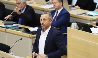 Landtag Sachsen-Anhalt stimmt für AfD-BSW-Antrag zu Ukraine-Krieg