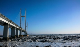 Neue Grenzbrücke zwischen China und Nordkorea eröffnet