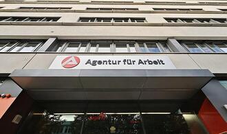 Studie: Gezielte Programme helfen älteren Arbeitslosen