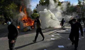 Gewaltsame Proteste gegen Regierung in Tirana weiten sich auf andere Städte aus