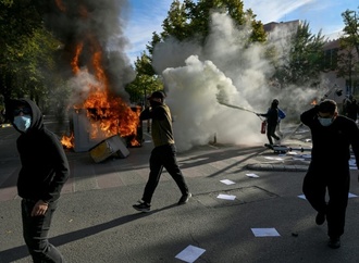 Gewaltsame Proteste gegen Regierung in Tirana weiten sich auf andere Städte aus