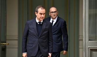 Ausschreitungen in Frankreich: Streit um die Rolle der Linkspopulisten