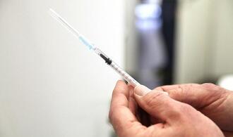 Sanofi drängt auf Klarheit über Standortklausel