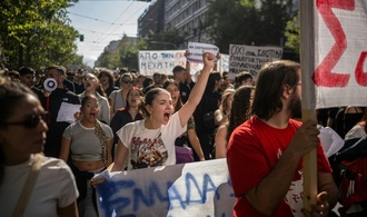Tausende Schüler und Studenten nehmen an Bildungsprotesten in Griechenland teil