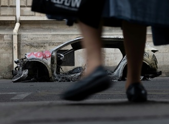 Nach Krawallen in Frankreich: Macron berät mit Ministern und Geheimdiensten