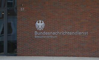 Koalition sieht Nachrichtendienst-Reform als rechtliches ''Neuland''
