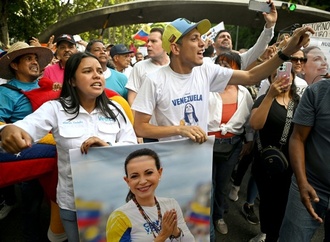 Tausende fordern in Venezuela Rückkehr von Oppositionspolitikerin Machado