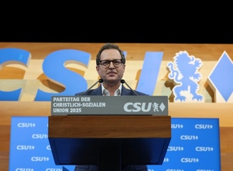 ''Extremismusklausel'' in Länderfinanzausgleich: CSU-Generalsekretär verteidigt Idee