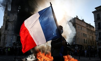 70.000 Sicherheitskräfte im Einsatz: Neue landesweite Proteste in Frankreich