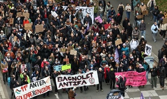 Frankreich: Tausende protestieren gegen Parteitag des rechtspopulistischen RN