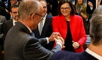 CSU-Parteitag: Merz äußert sich nicht zu Steinmeier-Nachfolge