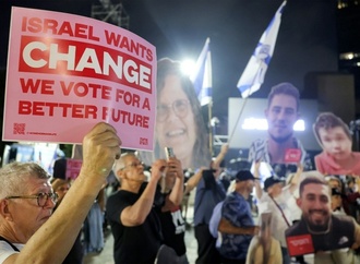 Demonstration gegen Netanjahu in Tel Aviv drei Tage vor Parlamentswahl