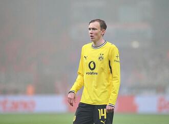 1. Bundesliga: Dortmund gewinnt gegen Frankfurt