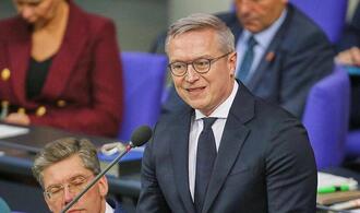 Wildberger sieht ''neues Zeitalter der Cybersicherheit''