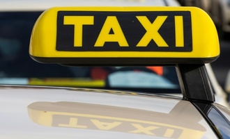Ab 1. Januar: Berliner Taxifahrer dürfen nicht mehr am BER warten