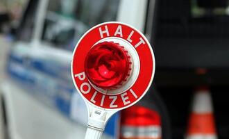 Umfrage: Mehrheit für null Promille am Steuer