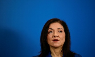 Wirtschaftsministerin Reiche sagt Südkorea-Reise wegen Corona-Erkrankung ab