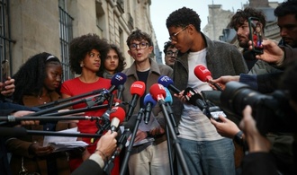 Frankreichs Regierung ruft zum Blockade-Ende auf - Schüler wollen weiter protestieren