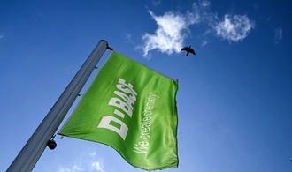 Chemiekonzern BASF hebt erneut Gewinnerwartung