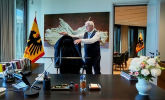 ''Unprofessionell'': Grüne und Linke kritisieren Merz' Kurs bei Steinmeier-Nachfolge