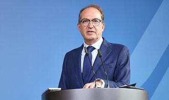SPD-Abgeordnete kritisieren Dobrindts Investitionsschutzgesetz