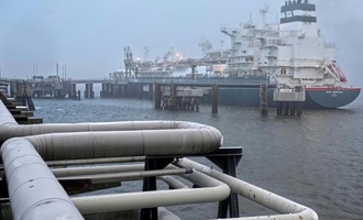Deutsche Regas plant wieder zweites LNG-Schiff für Importterminal vor Rügen
