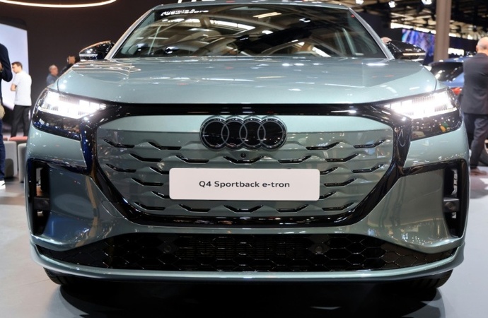 Quartalsgewinn von Audi eingebrochen - Autobauer korrigiert Prognose nach unten